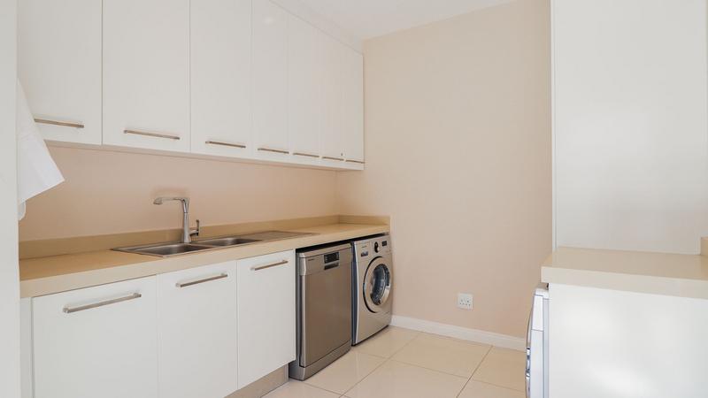 To Let 5 Bedroom Property for Rent in Pinnacle Point Golf Estate Western Cape
